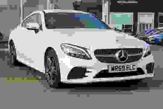 Mercedes-Benz C-CLASS Photo b4f724c6-2081-4a38-8a06-5b1c6fa62377.jpg