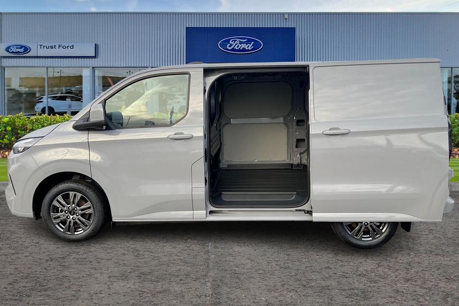 Used Ford TRANSIT CUSTOM NEWCUSTOM20 6