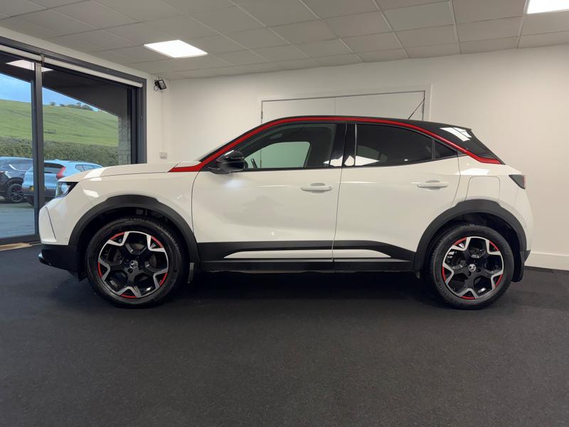 Vauxhall Mokka Photo b507dc13-0b96-4eff-a3b8-457b539e6c7f.jpg