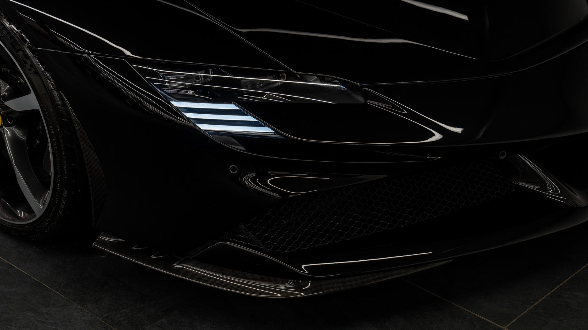Ferrari SF90 Photo b5111b6e-463f-4a87-b605-08c23a922c5f.jpg