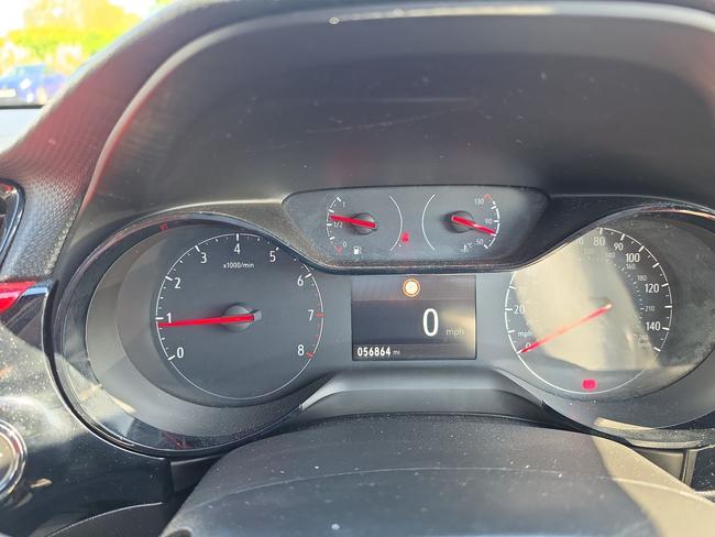 Vauxhall Corsa Photo b51e4b3c-7a1b-4e52-9c4e-87d61a493d3f.jpg