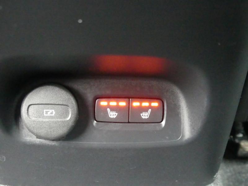 Volvo XC40 Photo b52f6132-6387-4cd8-a7b0-5e6684c74bf4.jpg