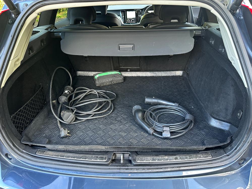 Used Volvo V60 CP72VMO 25