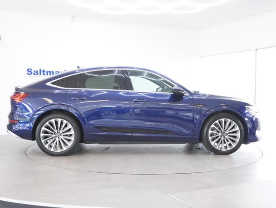 Audi e-tron Photo b5476615-41d4-4cfe-82c5-324bcfe616dc.jpg
