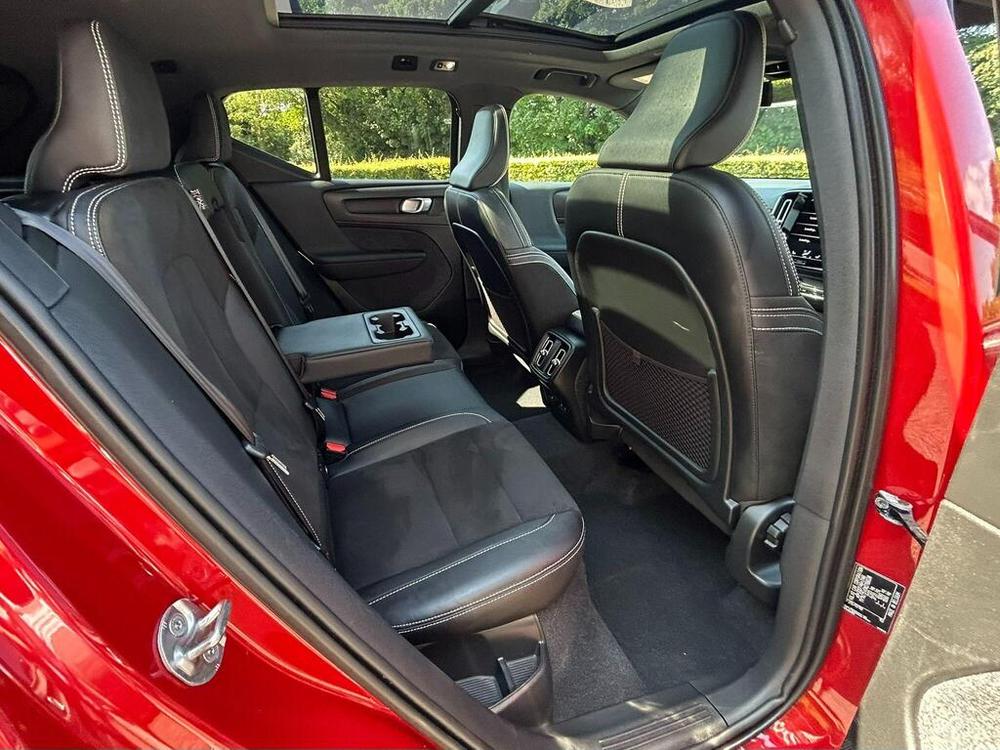 Used Volvo XC40 HN22CJV 34
