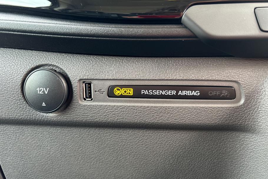 Used Ford E-TRANSIT ETRANSITTREND10 29