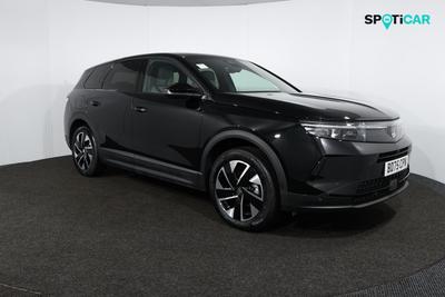 Used 2025 Vauxhall Grandland 1.2 Ultimate SUV 5dr Petrol Hybrid e-DCT Euro 6 (s/s) (145 ps) at West End Motors