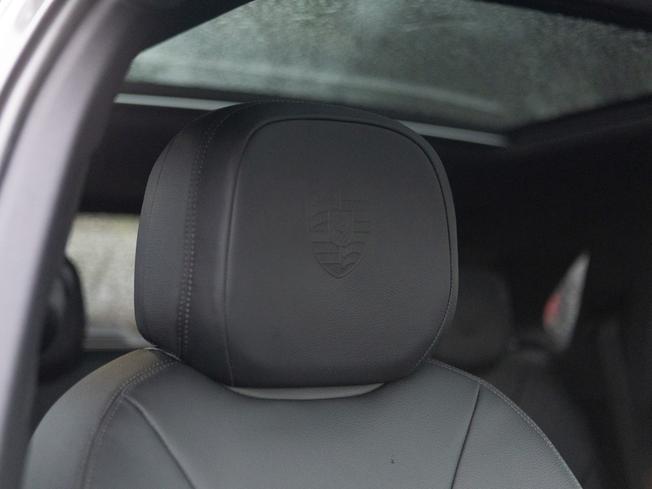PORSCHE Cayenne Photo 11