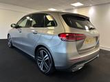 Mercedes-Benz B Class Photo 7