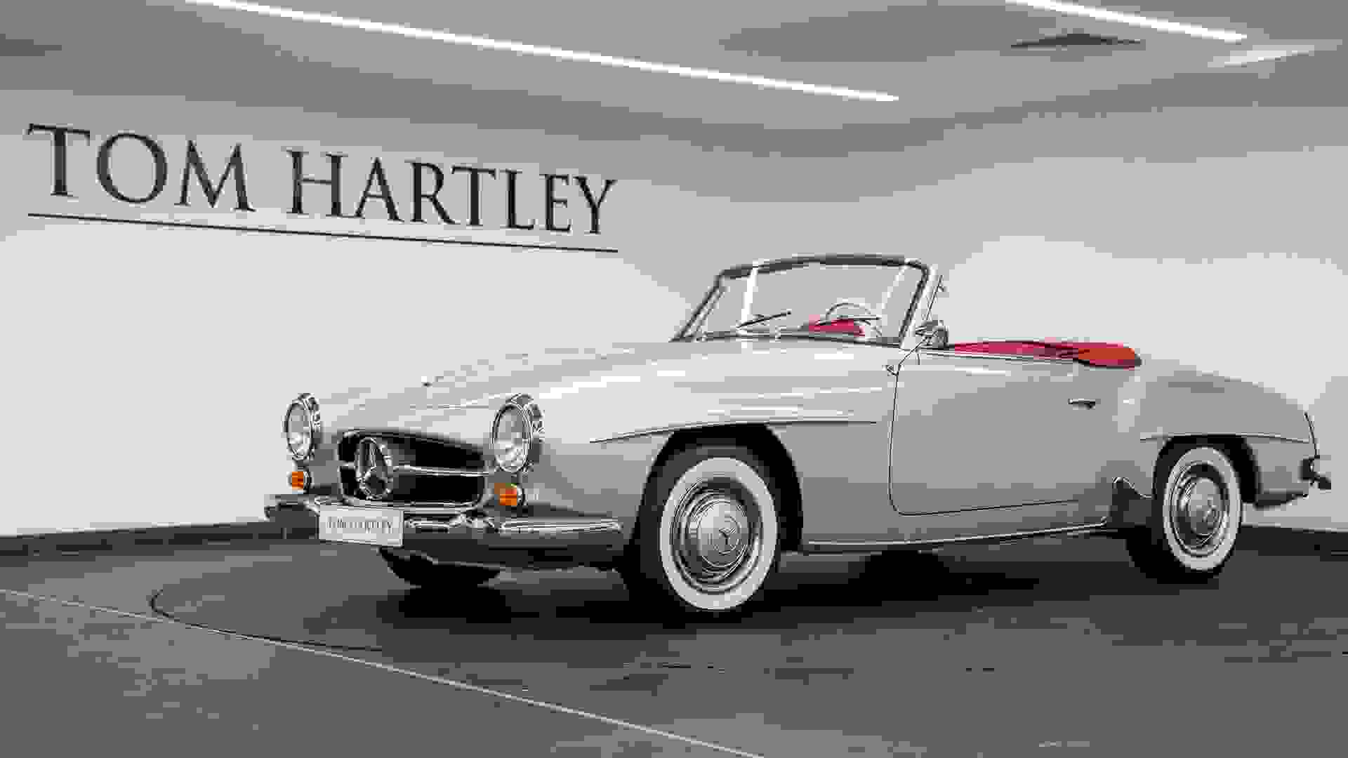 Mercedes-Benz 190SL Photo b595fe14-5e67-4c9d-970d-3224e160c1c2.jpg