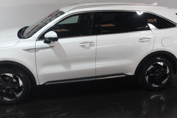 Kia Sorento 1.6 h T-GDi 3 SUV 5dr Petrol Hybrid Auto AWD Euro 6 (s/s) (212 bhp) Photo 3