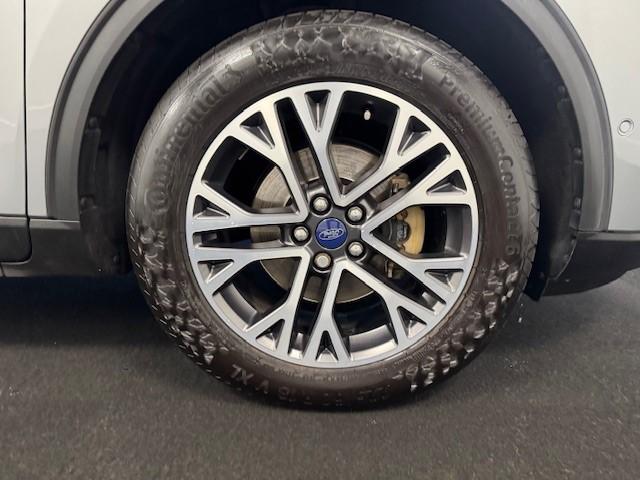 Ford Kuga Photo b5a6cb04-b566-4474-aee2-ada89ba015fa.jpg