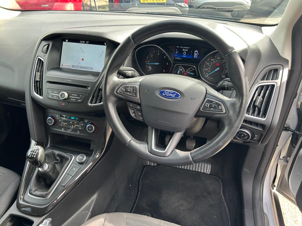 Ford Focus Photo b5b9aa41-3375-430f-9444-6b5ad15ab120.jpeg