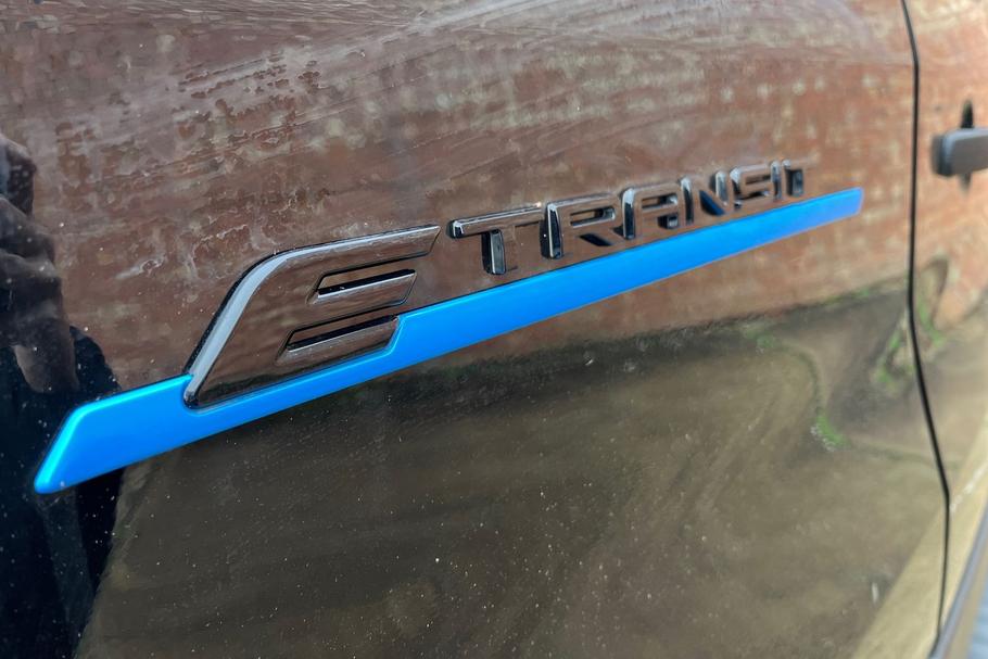 Used Ford E-TRANSIT WR75NFN 19