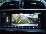 Jaguar XE Photo 33