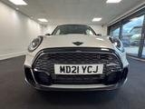 MINI Hatch Photo 1