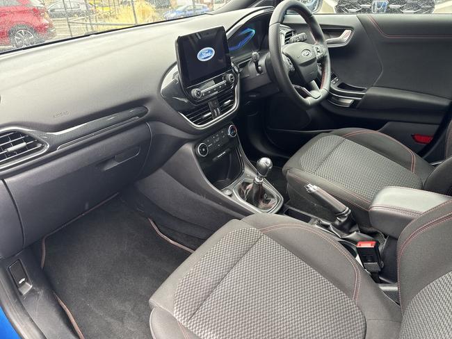 Ford Puma Photo b5cf9c1f-c2af-4f50-9682-60e629542e76.jpg