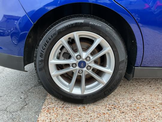 Ford C-Max Photo 6