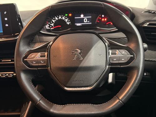 Peugeot 2008 Photo b602e088-91f1-46b0-af8d-ffd5022903e7.jpeg