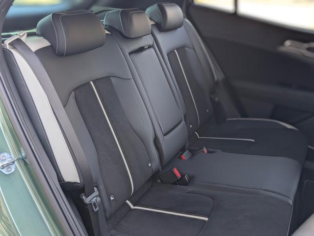 Kia Sportage Photo b6111792-6c71-48b7-84e0-105b22db2d90.jpg