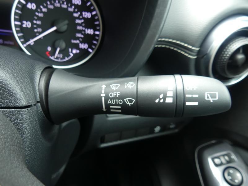 Nissan Juke Photo b61204b4-607b-4afc-b71c-bade4e087cb0.jpg