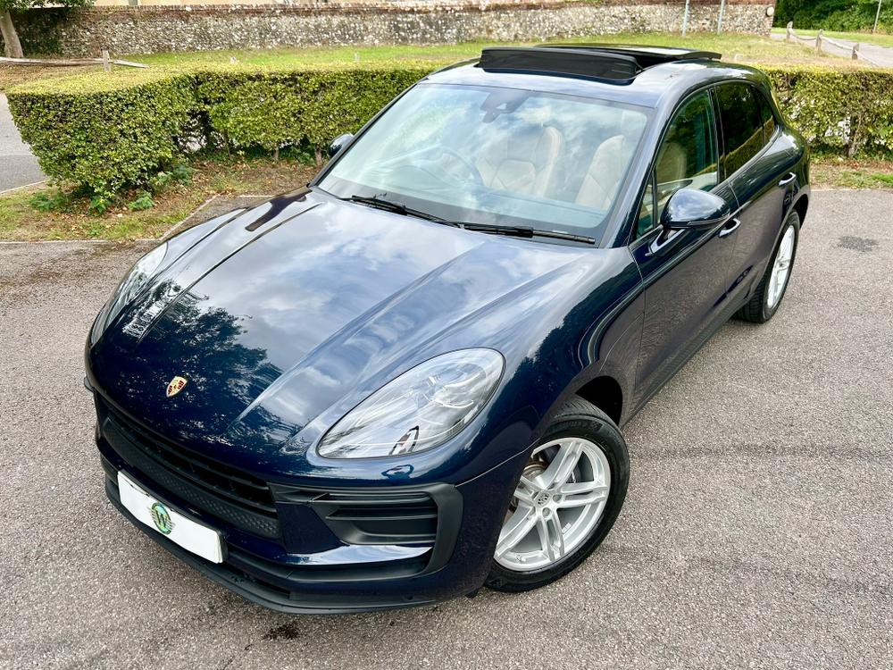 Used Porsche Macan YJ72ASM 5