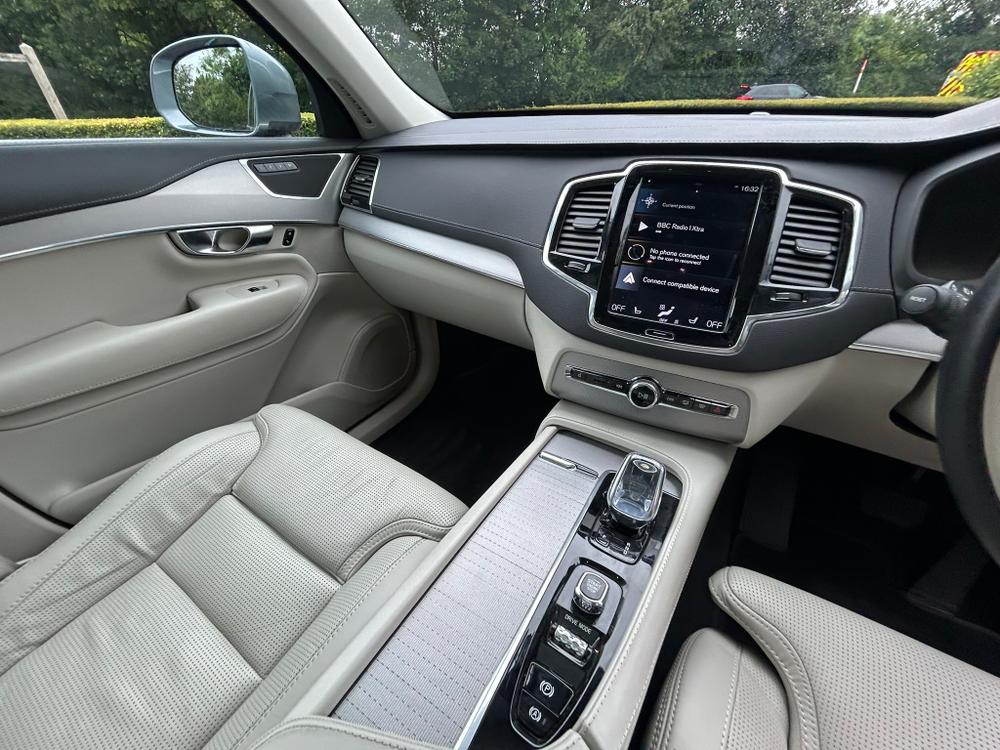 Used Volvo XC90 YG69MEP 32
