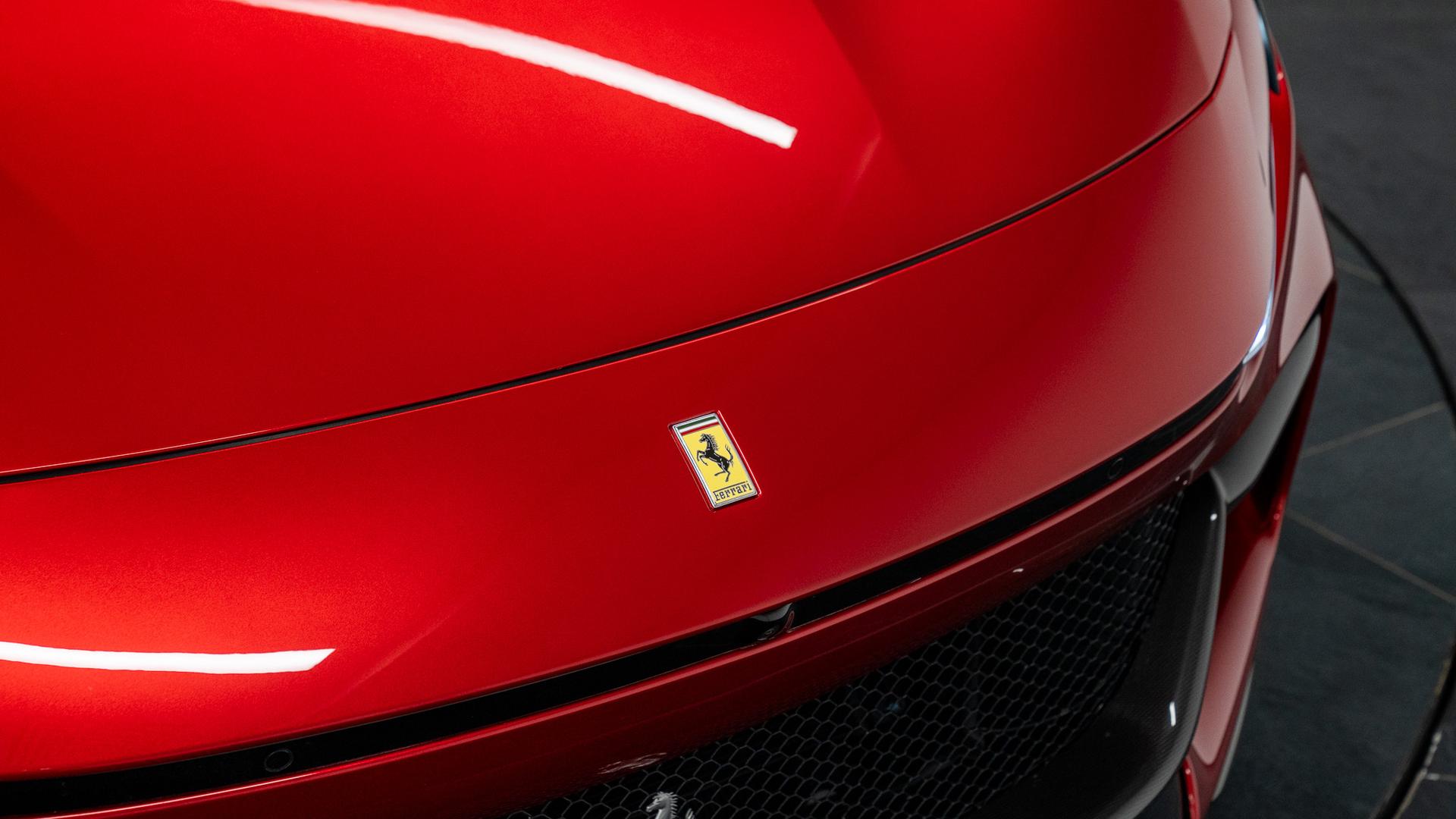 Ferrari Purosangue Photo b65fbec8-7c24-465d-9f57-23af4eca0829.jpg