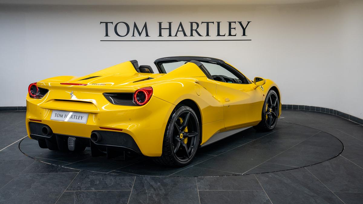 Used Ferrari 488 WH17DLV 10