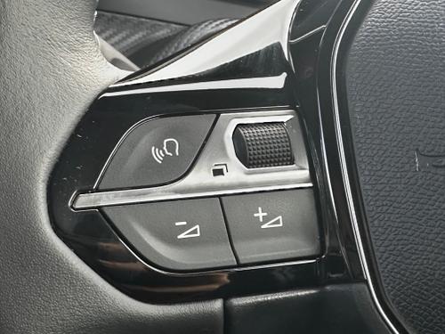 Peugeot 208 Photo b66cb613-bdb1-4ae3-8902-033a5f0a8657.jpeg