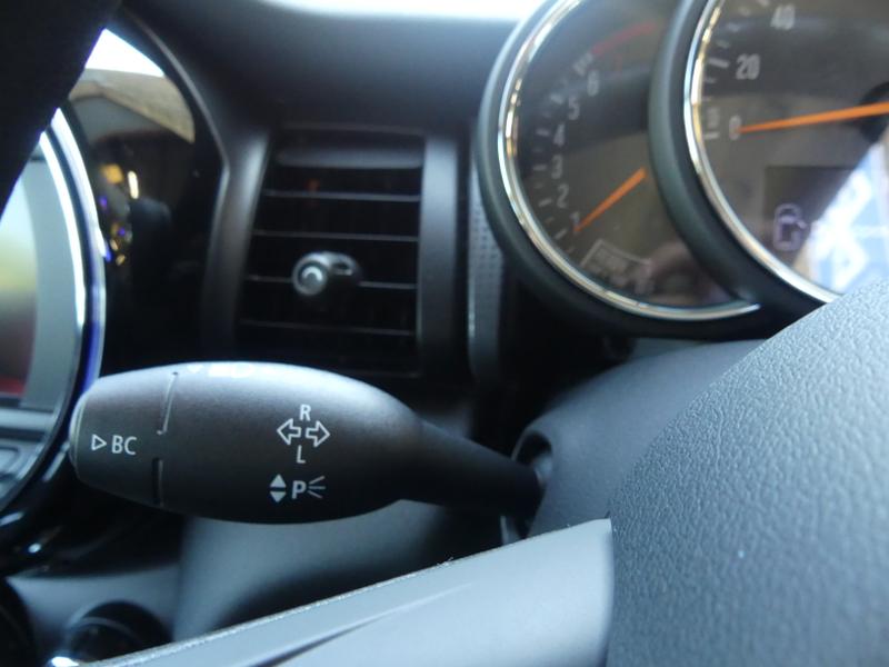 MINI Hatch Photo b67e015c-af39-4d27-8d4e-d334270713d1.jpg