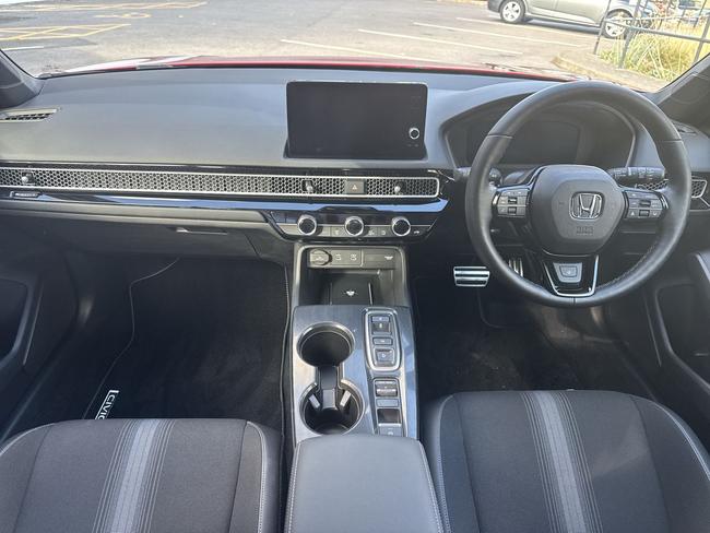 Honda Civic Photo b684808e-dad2-44d3-bbe3-81add2a7aa66.jpg