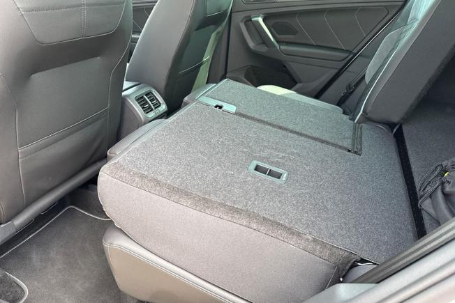 VOLKSWAGEN Tiguan Photo 44
