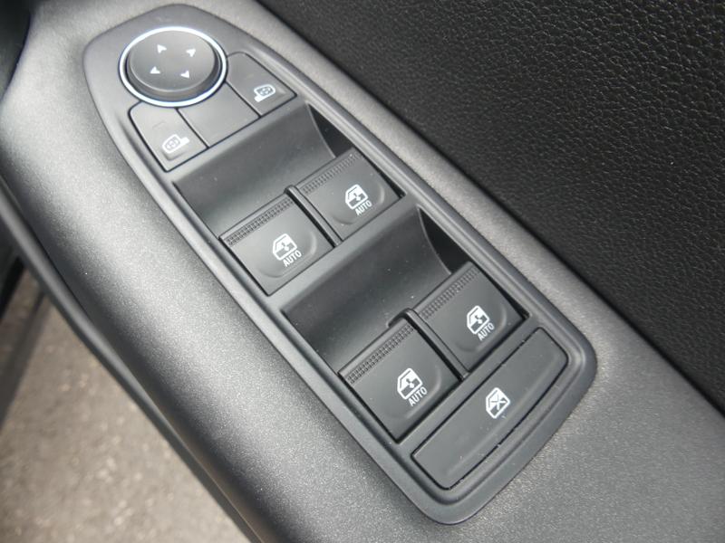 Renault Captur Photo b6924810-d37e-4015-9fa9-d081c21cfce7.jpg
