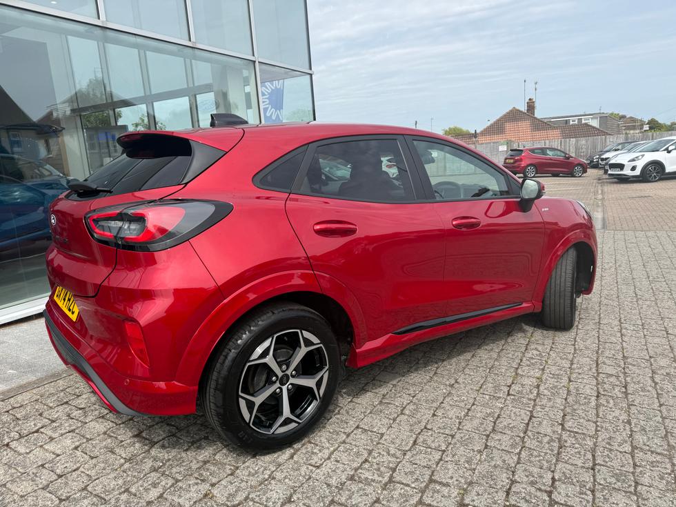 Ford Puma Photo b69be3fd-071b-4b43-97cc-7dfaf9757619.jpeg