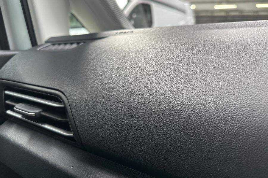 Ford TRANSIT CONNECT Photo b6a441f7-f57b-4818-b81e-4afdb9868fda.jpg