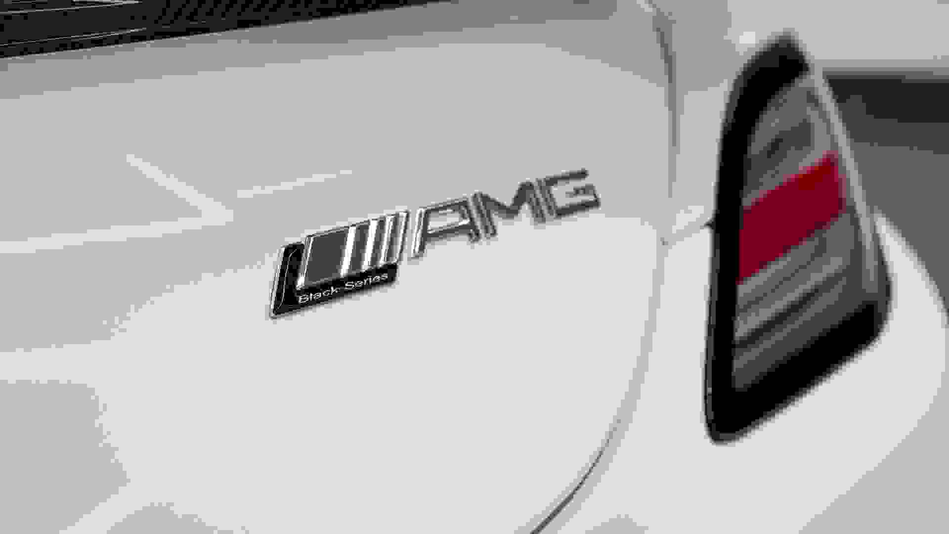 Mercedes-Benz SLS AMG Photo b6c54c12-1cde-4efc-9fbf-872a6090eb72.jpg