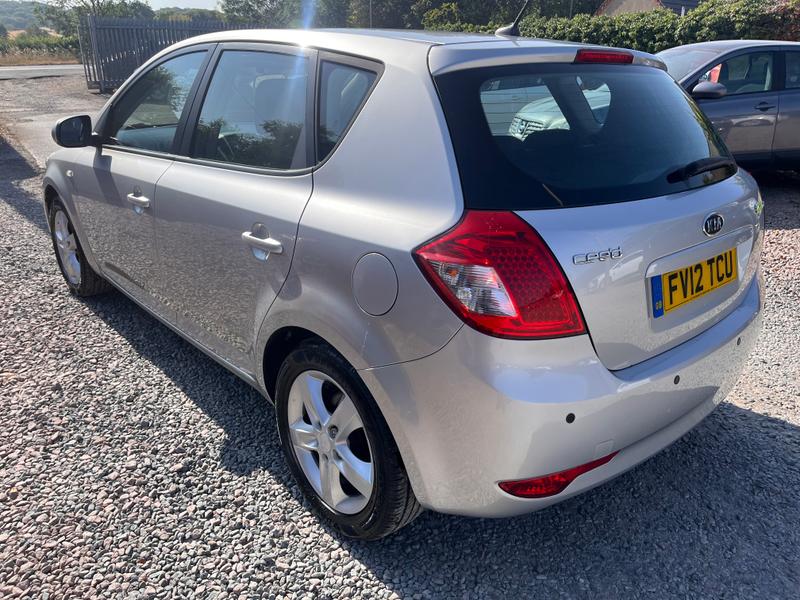 Used Kia Ceed FV12TCU 3