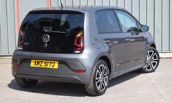 Volkswagen UP Photo 39