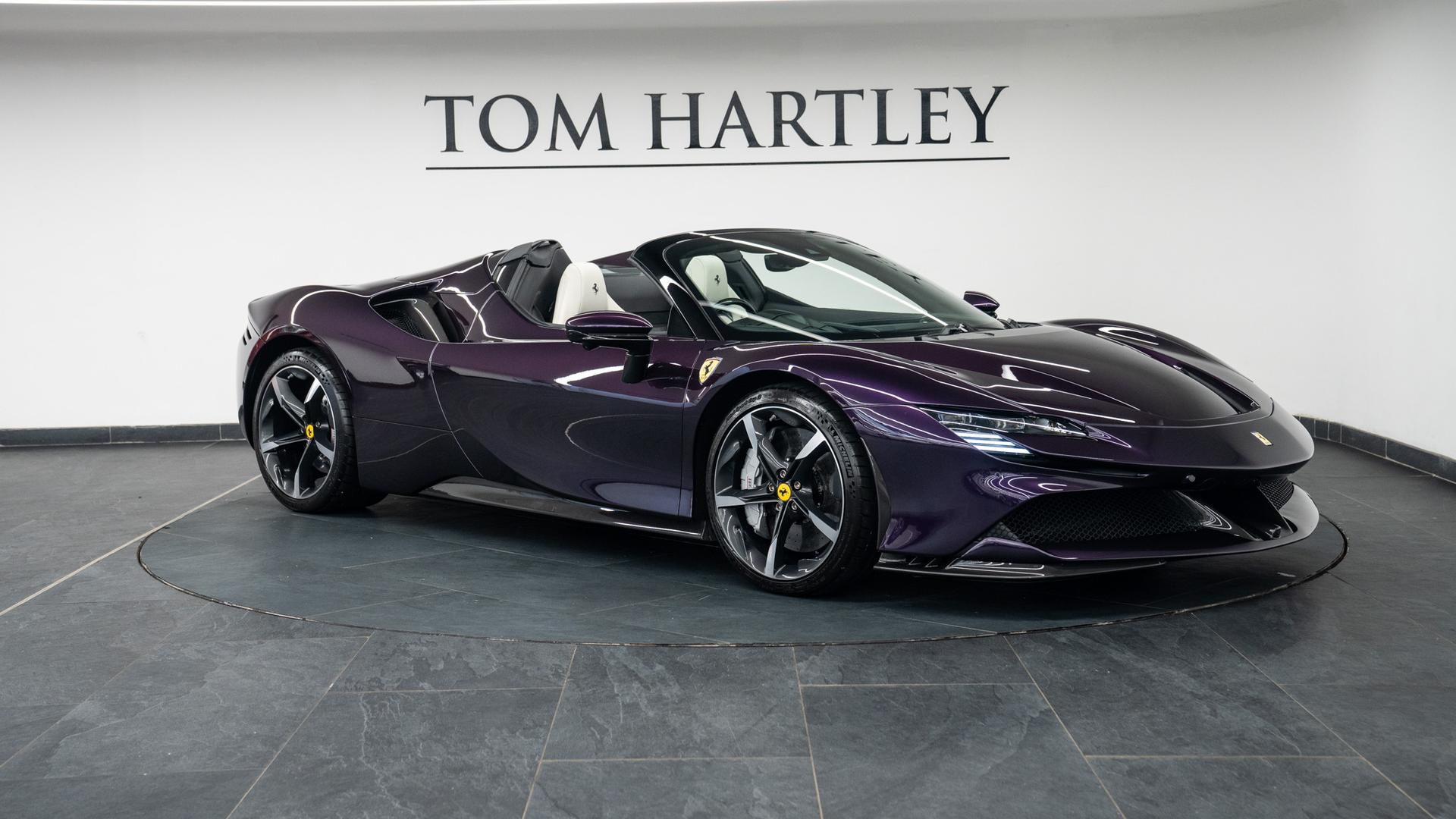 Ferrari SF90 Photo b6d62b8e-787d-4a08-b6b7-915b15655898.jpg