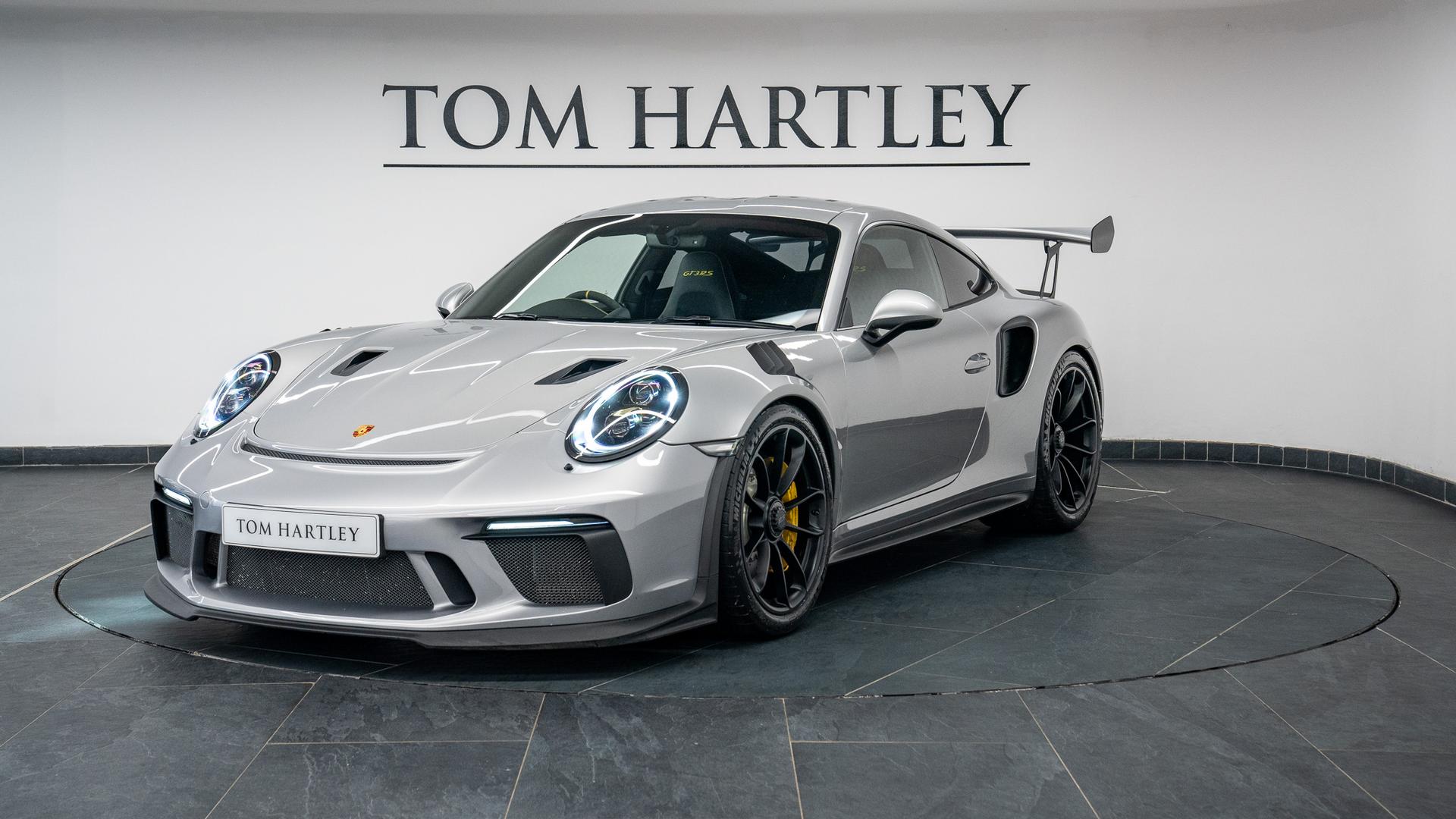 Porsche 911 Photo b6e18c81-d02b-4ac6-9bbd-9a2e7b42e6a8.jpg