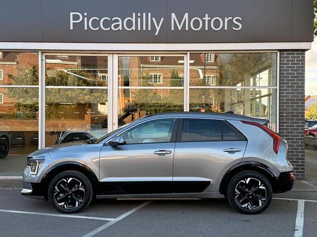 Kia Niro Photo b6e69f9b-f73a-45c9-9d16-b448cf422deb.jpg