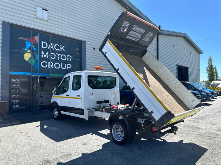 Ford Transit  L3 Double Cab Tipper, Dual Rear Wheel. OSS Tipper Tow Bar, Light bar, only 25,000 Miles