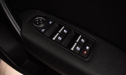 Renault CAPTUR Photo 17