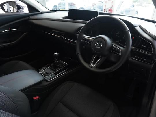 Mazda CX-30 Photo b6fa5735-3eed-41ba-ace9-d2ef17e744a3.jpg