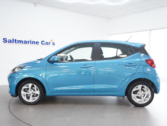 Hyundai i10 Photo b6fdcc15-3702-4908-8807-72ce6d6ce37e.jpg