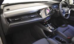 Audi Q4 Photo 9
