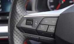 SEAT ARONA Photo 14
