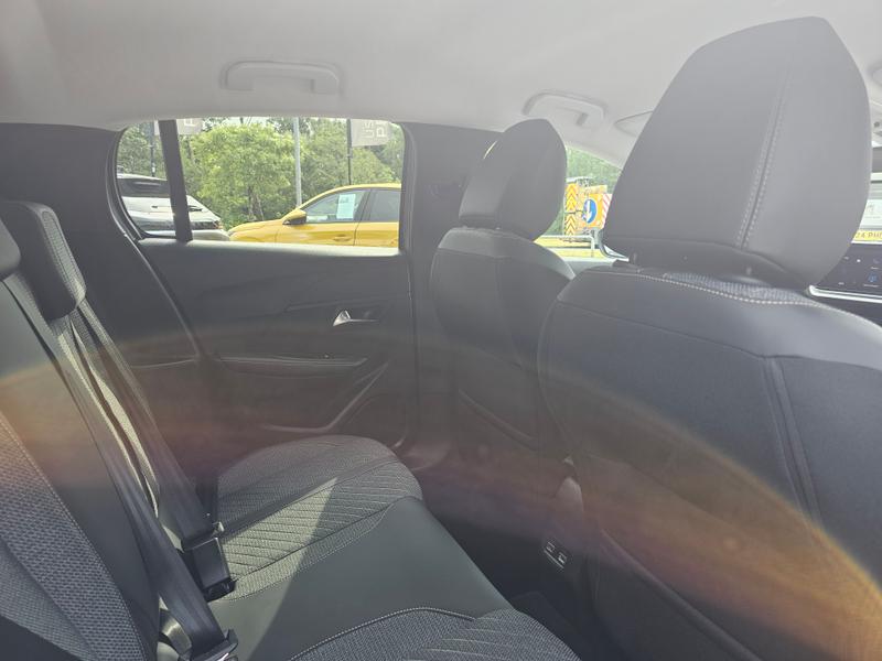 2025 25 PEUGEOT 208