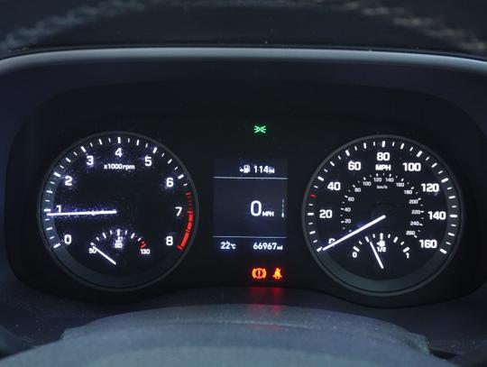 Hyundai TUCSON Photo b72395d5-29f9-4afa-bb61-7892f56e7b45.jpg